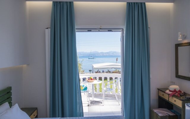 Christina Hotel Petriti