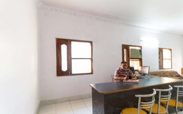 Sunshine by OYO Rooms