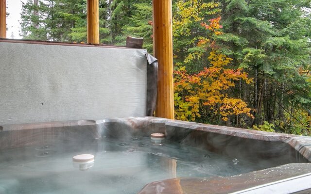 Bearfoot Chalet