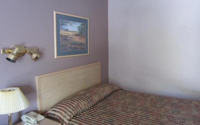 Cache Creek Inn