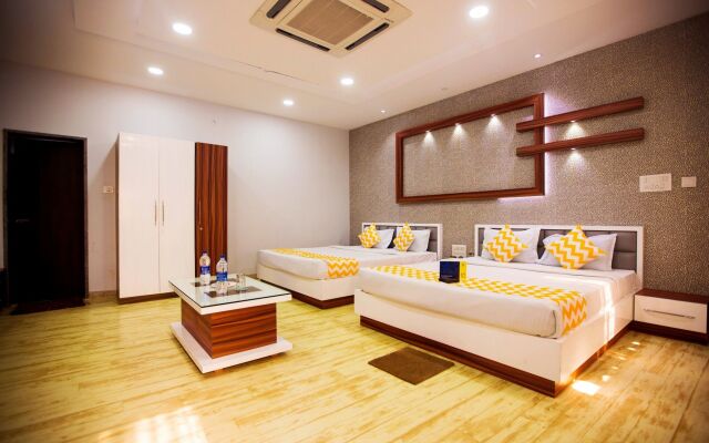 FabHotel Bee Town A.B Road