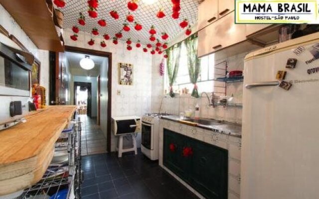 Mama Brasil Hostel