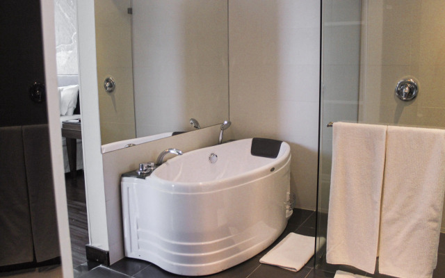 Holiday Inn Bucaramanga Cacique by IHG