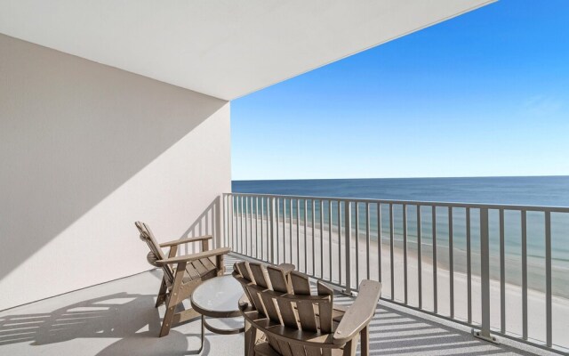 Windemere 908 with Pool Side Cabana