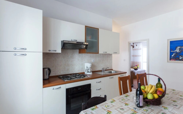 Alan Apartment