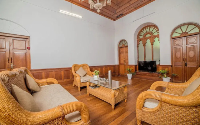 Savithri  Bungalow By XploreIndo