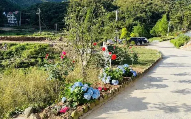 Anji Yunshang Grassland Shanshui Tianxin Homestay