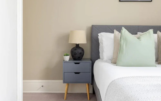 Amazing Flat in Battersea