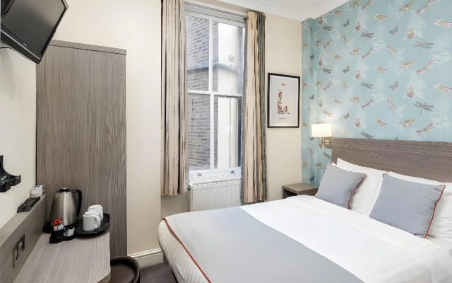 OYO Bakers Hotel London Victoria