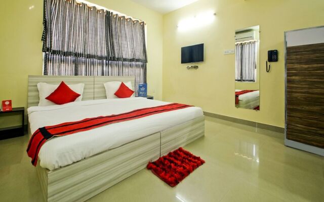 OYO 8125 near DLF IT Park