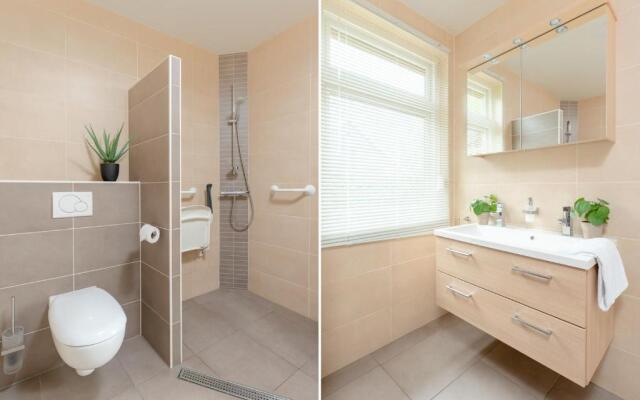Luxury group accommodation for 14 people