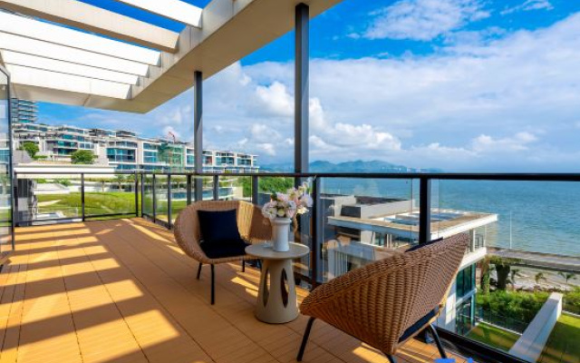 Xiangshu Vacation Apartment (Huidong Shili Silver Beach Victoria Bay) – Balcony – Huizhou