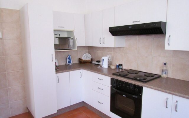 BEDFORDVIEW B&B 1 BEDROOM CLUSTERs