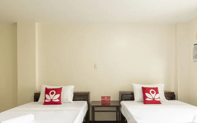 City Smiles Apartelle by OYO Rooms