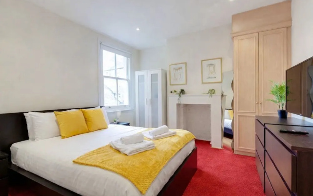 Cozy Fulham Retreat With Private Entrance & Hot Tub