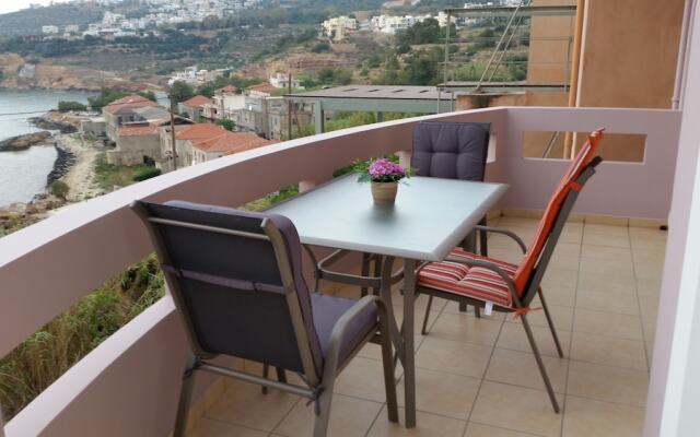 Amazing Sea View Apartment- Adults Only