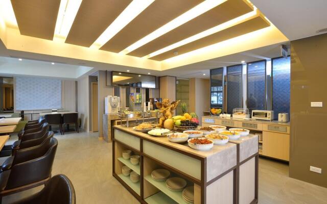 Yolai Hotel