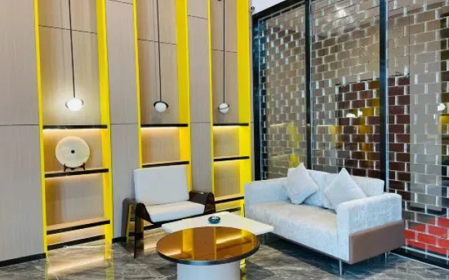Dilunting Hotel
