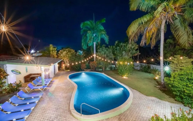 7br Massive Villa In Sosúa - 2mins From Nightlife!