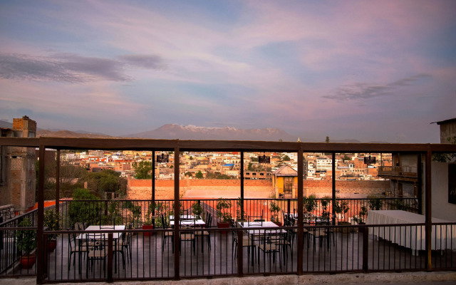 Acolpacha Tambo Boutique