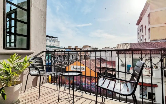 w Charming 1BR in Casco Viejo