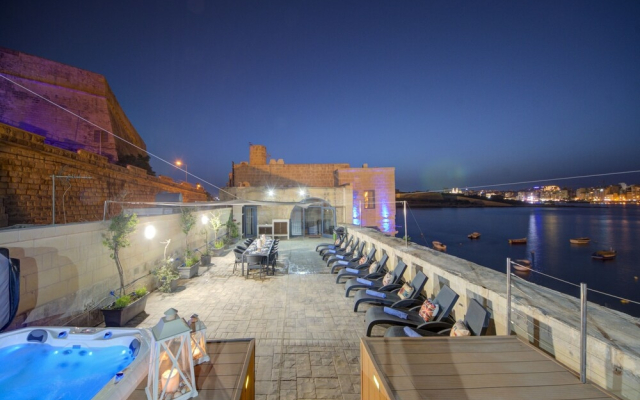 Waterfront Valletta House-tritoni hotels