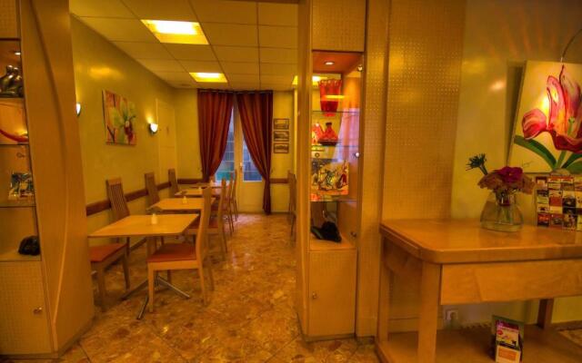 Hôtel des Trois Gares