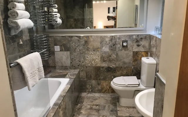 Barncroft Luxury Guest House
