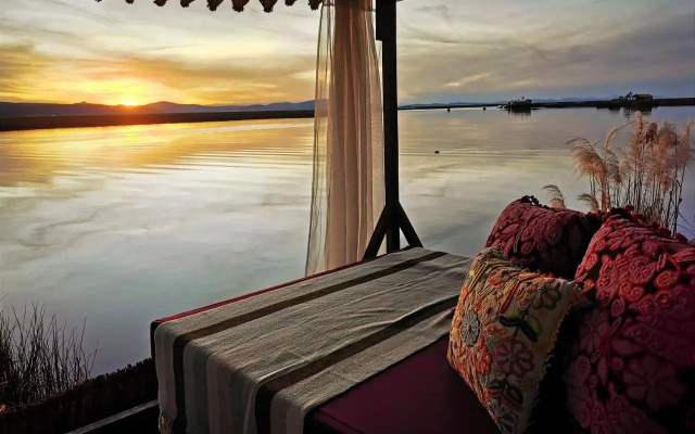 Titicaca Homestay Lodge