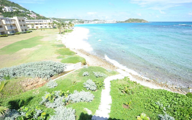Bell'Mare by Island Properties Online