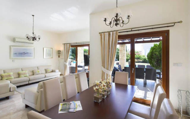 3 Br Villa Lara Aphrodite Hills Aph 3505