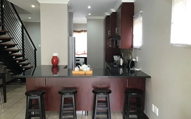 Furnished Apartment Long Or Short Bloemfontein