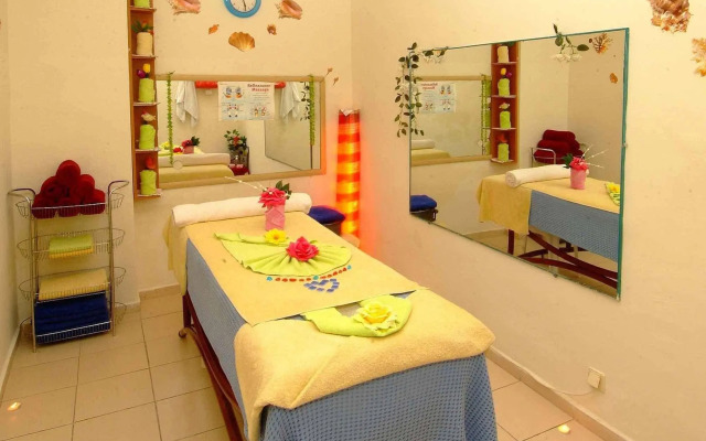 Gardenia Beach Hotel - All Inclusive