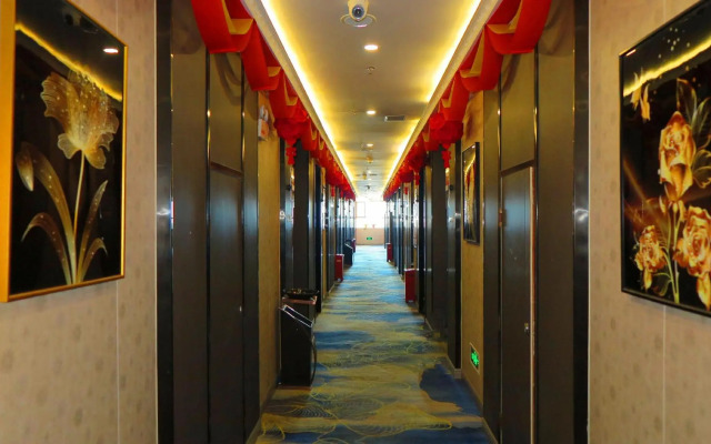 Qitai yunchuang Garden Hotel