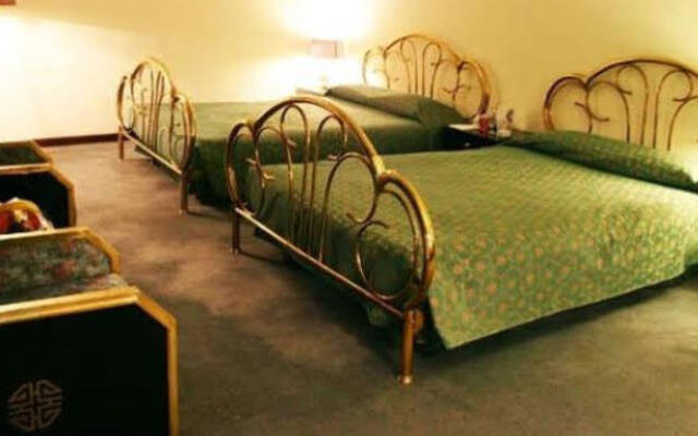 Laleh International Hotel Tehran