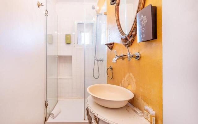 GuestReady - Exquisite Bica Poetas