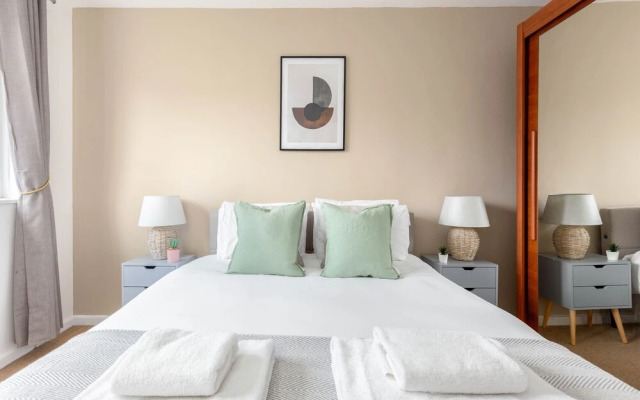 The Canonbury Villas