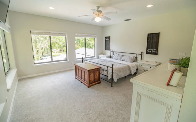 Spacious Country Estate