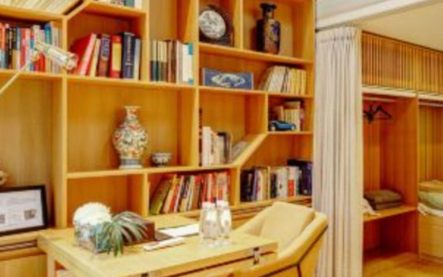 ISVARA Culture Homestay Suites