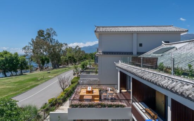 Floral Hotel·Gushenghua Flora Seaview Hotel (Erhai The Most Beautiful One Kilometer Branch)