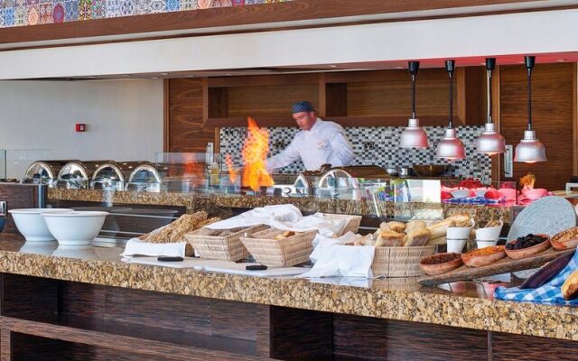 Olympic Lagoon Resort - Paphos