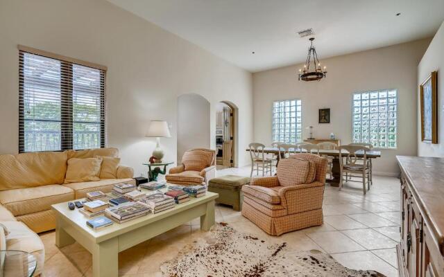 Residence at Rosemary Square