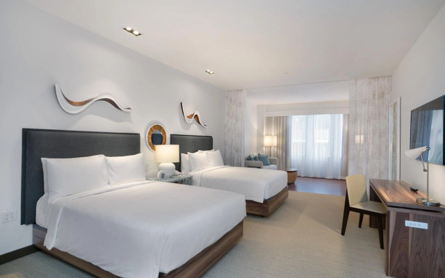 Hyatt Centric Waikiki Beach