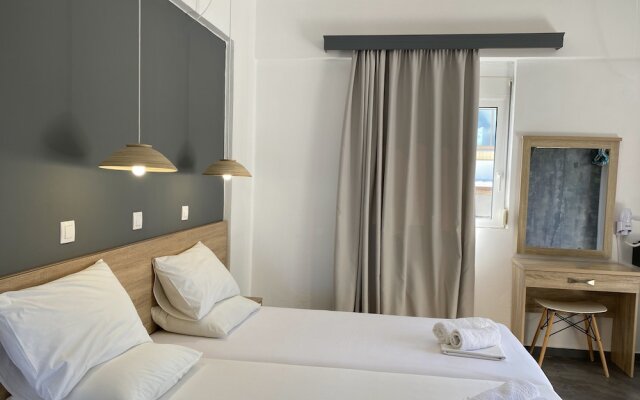 Family House Studios Apartments