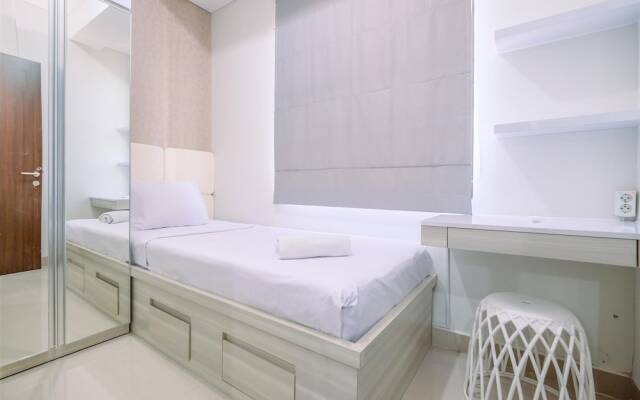 Comfy And Modern 2Br At Transpark Cibubur Apartment