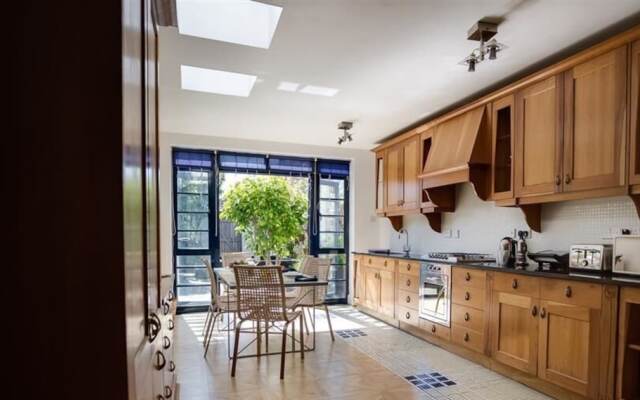 Old Harbour Townhouse