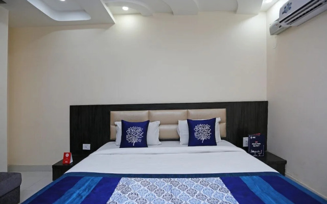 Hotel Nandgiri Palace