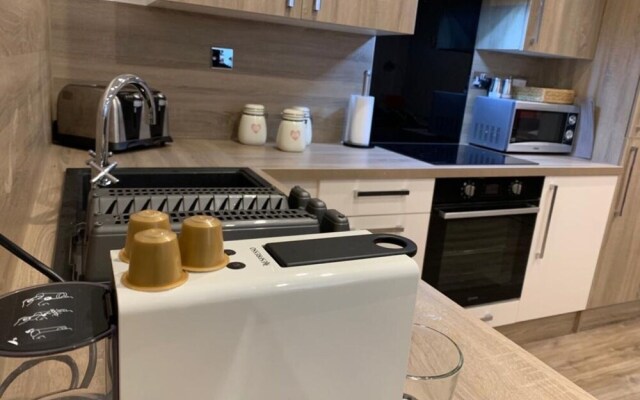 Impeccable 2-bed Apartment in Birmingham