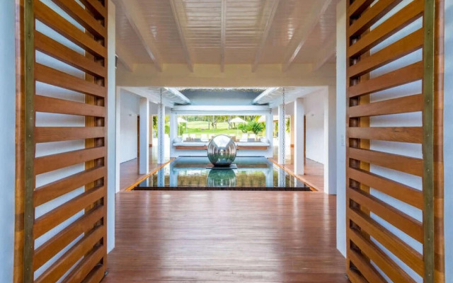 Sunny Vacation Villa 65