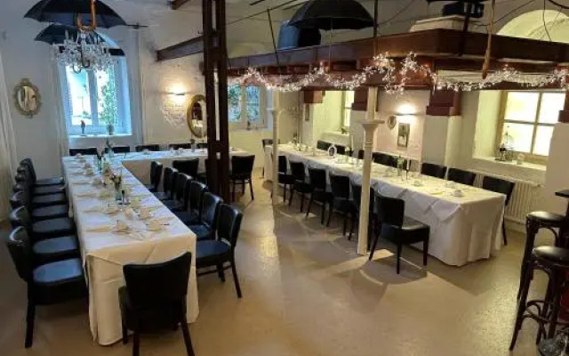 Hotel Restaurant Grüner Baum und Altes Tor